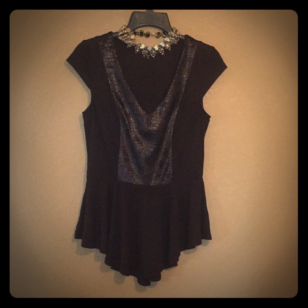 🦋KAREN KANE🦋 peplum blouse faux croc size M